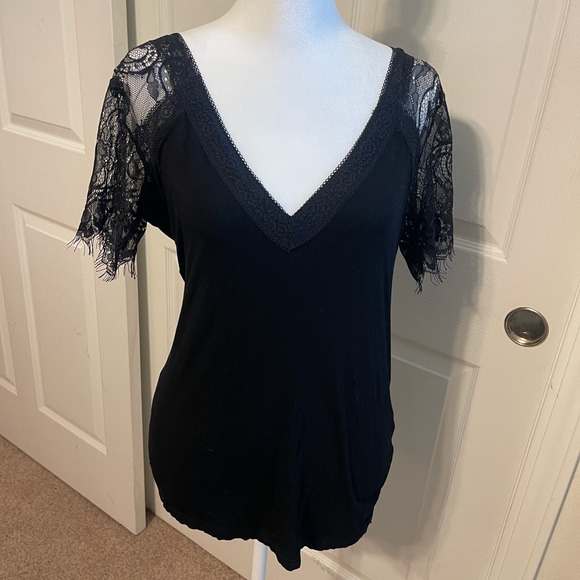 POL Tops - Women’s top